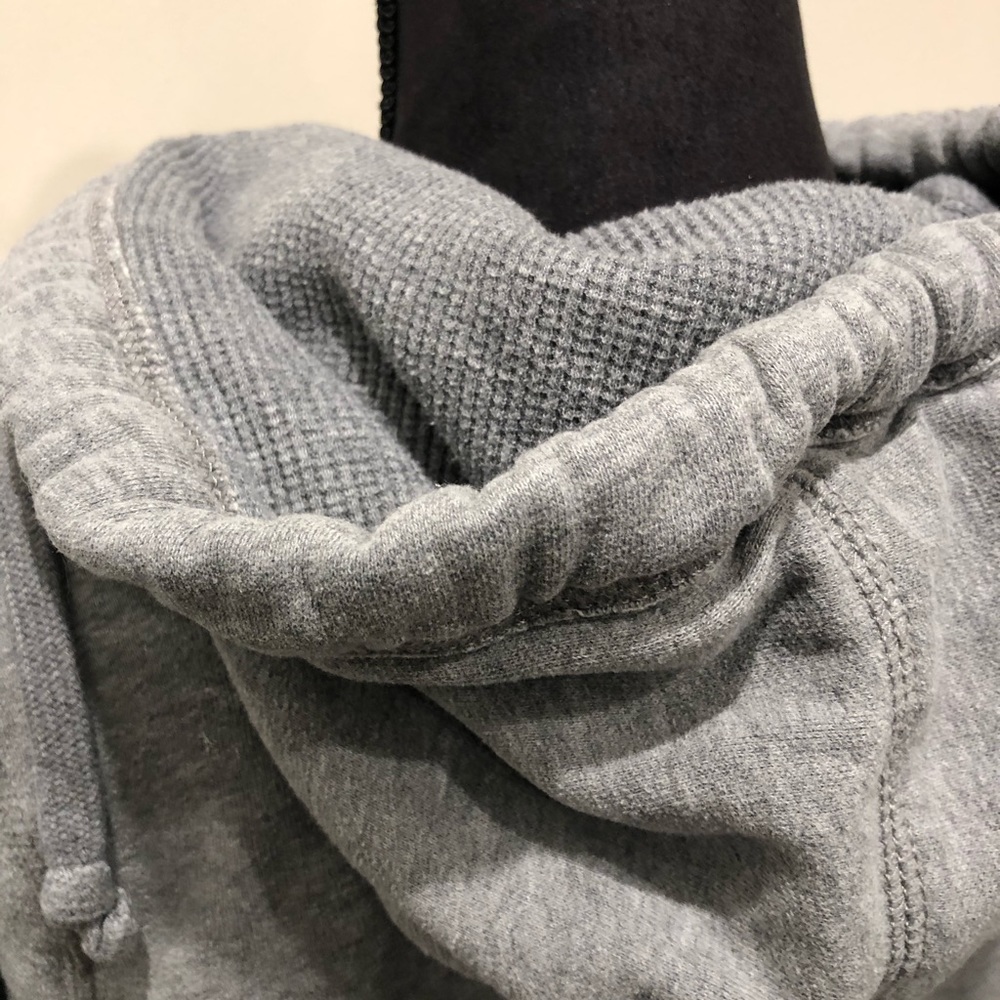 🚫SOLD Hollister | Zip Up Hoodie - Picture 5 of 8